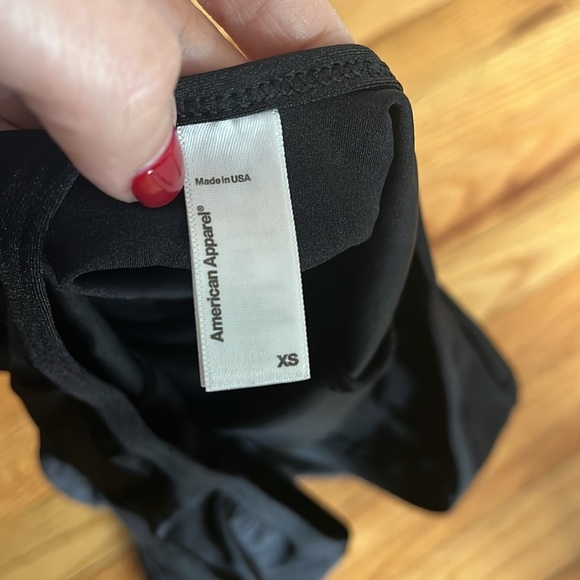 AMERICAN APPAREL long sleeved shiny black bodysuit leotard size XS - Picture 4 of 4